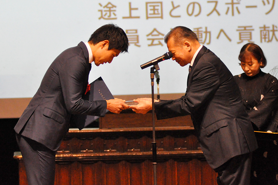 学員栄誉賞・飯塚翔太氏