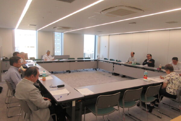 都区内支部連絡会　小委員会を開催